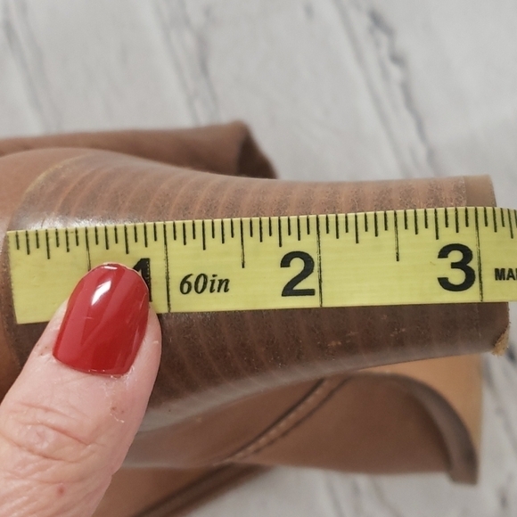 Coach Meredith Signature Soft Leather Heeled Boots Italy 7 VGUC - Picture 14 of 16